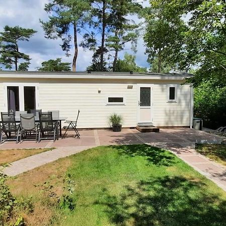 拉尔特 Chalet Op Bosrijk Familiepark酒店 外观 照片